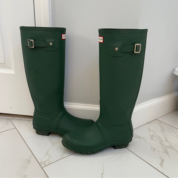 Hunter Rainboots, Womens size 9 - Picture 2 of 4